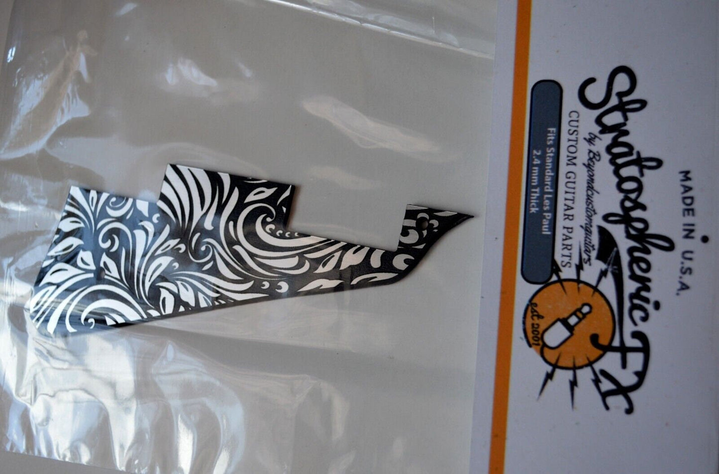 Faux Brushed Aluminum Textured Pickguard - Fits Gibson Les Paul Standard - USA