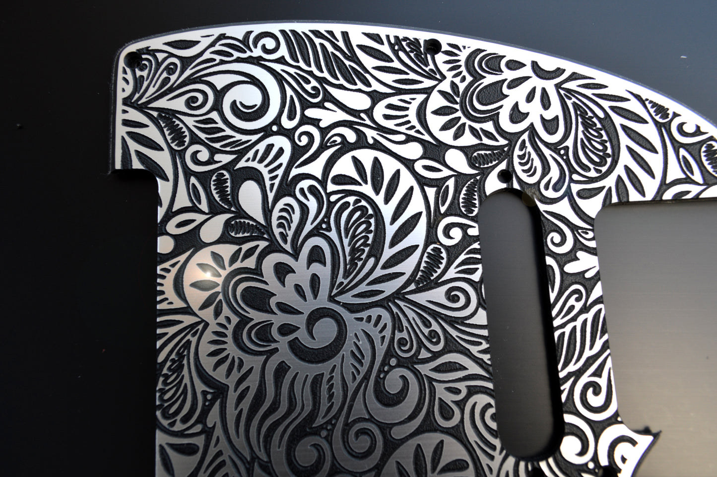 Faux Brushed Aluminum Paisley Laser Engraved Telecaster Pickguard - Industrial Stylish Guitar Art - Custom Made (Copy)