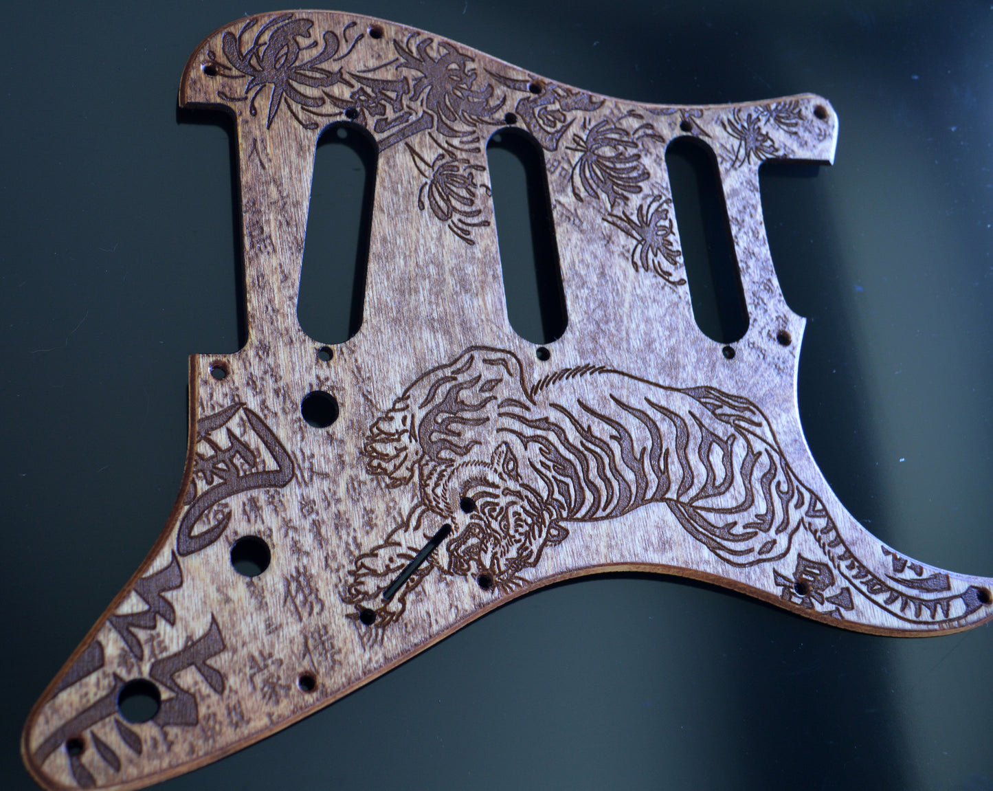 Custom Pickguard for Fender Stratocaster - Traditional Japanese Tattoo