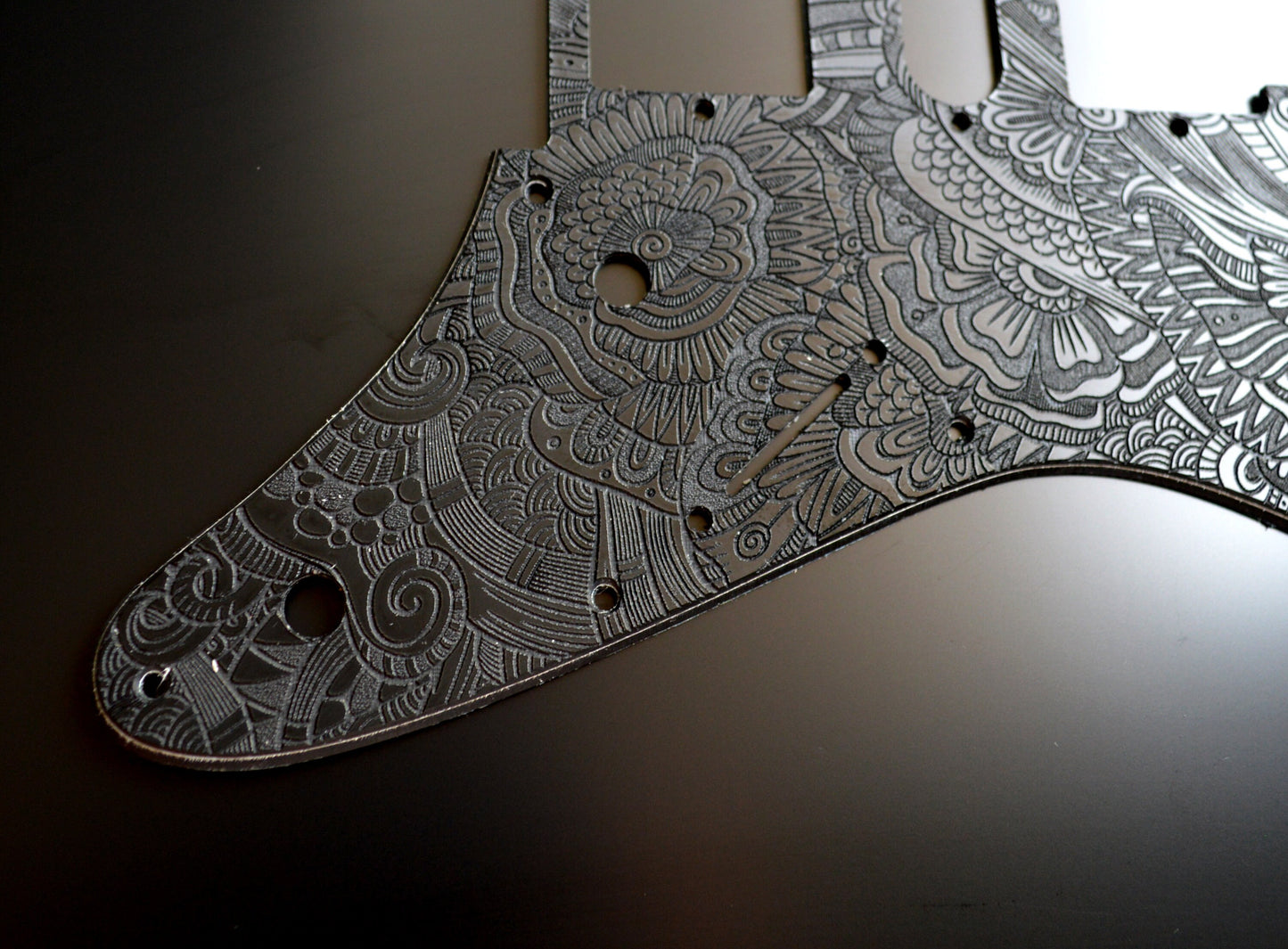 Custom Textured Hallucinogenic Snakes Pickguard IBANEZ JEM or RG550 Japan