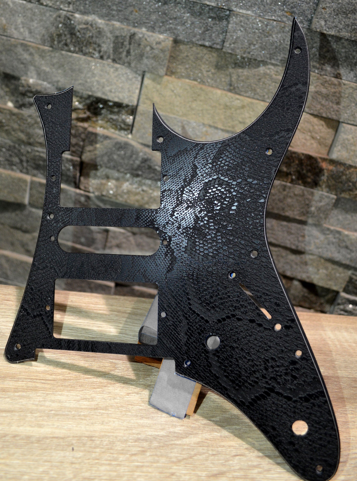 Custom Textured Black Snakeskin Pickguard IBANEZ JEM or RG550 Japan