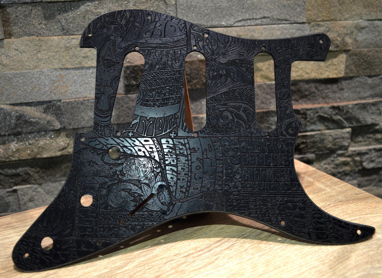 Black Fillmore 60's Art Textured Pickguard - Fender Stratocaster - USA